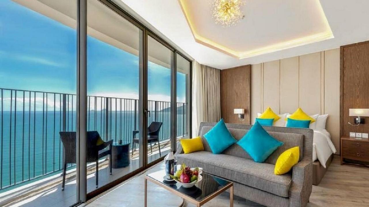 Oceandream Panorama Luxury Suites Нячанг Екстер'єр фото